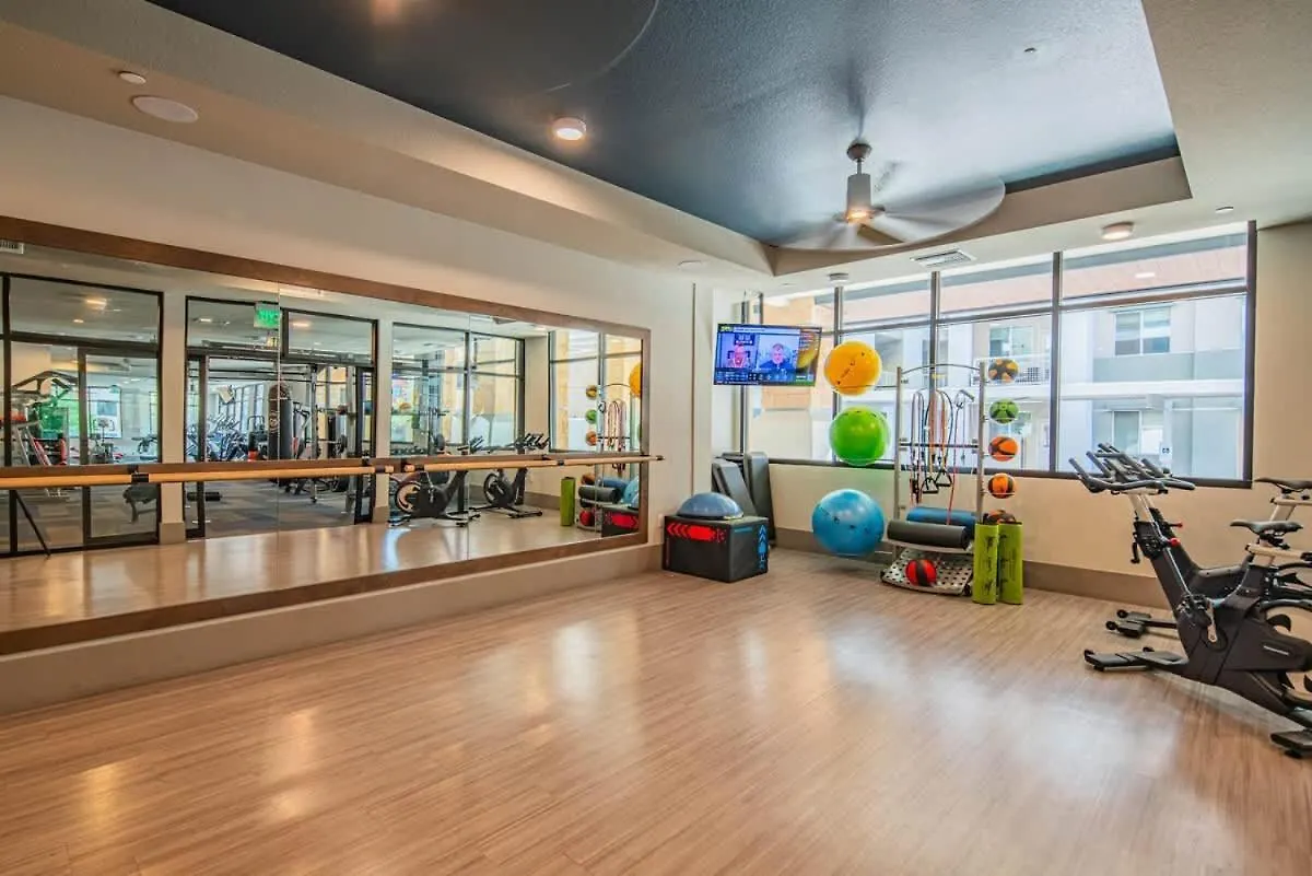 Modern 1Br Kierland Commons, Tpc Golf, Pool, Gym, W-D Apartman Scottsdale