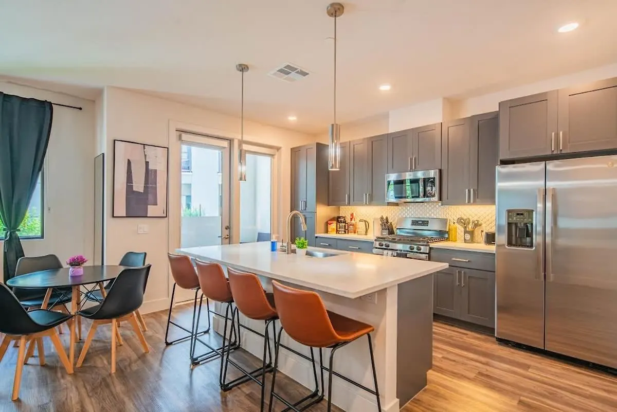 Modern 1Br Kierland Commons, Tpc Golf, Pool, Gym, W-D Apartman Scottsdale